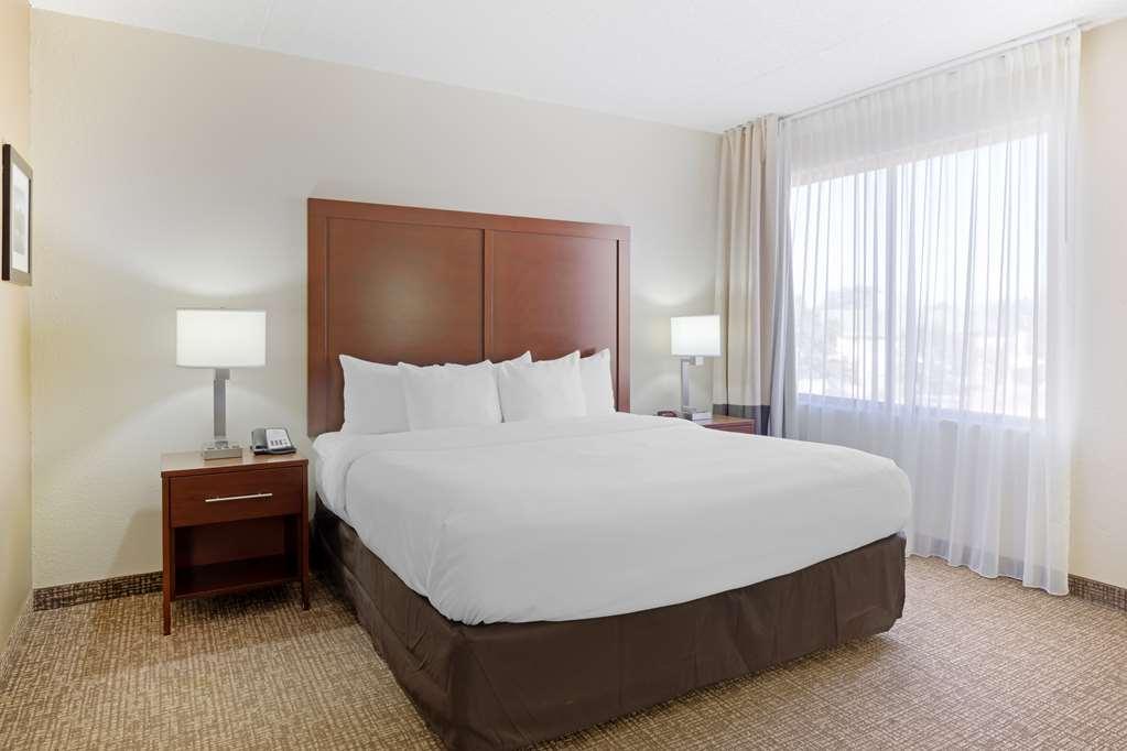 Comfort Inn & Suites Wichita Habitación foto